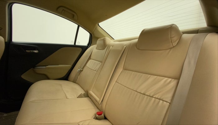 2014 Honda City 1.5L I-VTEC V MT, Petrol, Manual, 43,727 km, Right Side Rear Door Cabin