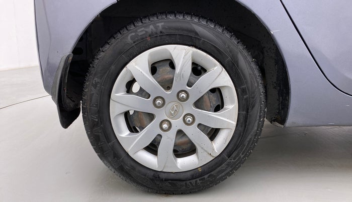 2015 Hyundai Eon MAGNA +, Petrol, Manual, 63,111 km, Right Rear Wheel
