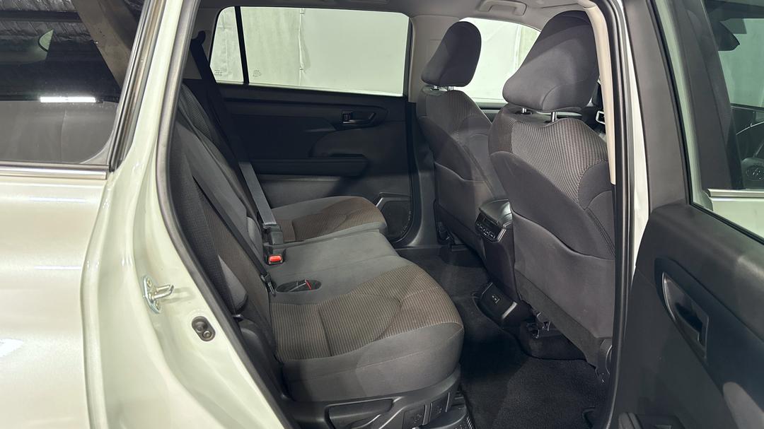 2024 Toyota Kluger Gx Hybrid AWD, Automatic, 34948 km, Right Side Rear Door Cabin View