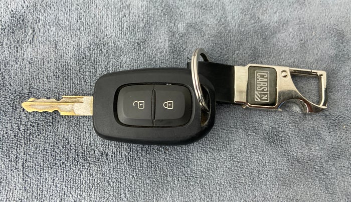 2018 Datsun Redi Go 1.0 S AT, Petrol, Automatic, 22,825 km, Key Close Up
