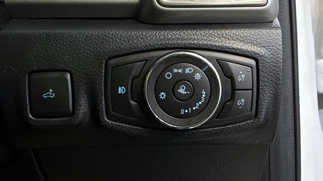 2022 Ford Ranger Xlt 3.2 (4x4), Automatic, 87530 km, Utility Switches/Buttons