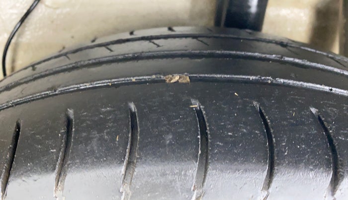 2019 Maruti Celerio VXI d, CNG, Manual, 79,879 km, Left Rear Tyre Tread