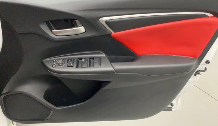 2021 Honda Jazz 1.2L I-VTEC ZX CVT, Petrol, Automatic, 14,064 km, Driver Side Door Panels Control