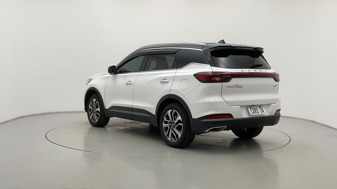 Left Back Diagonal (45- Degree) View