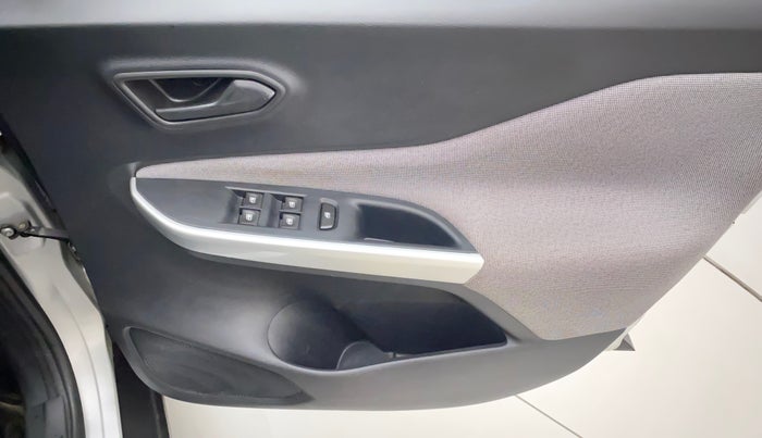2021 Nissan MAGNITE XE, Petrol, Manual, 15,979 km, Driver Side Door Panels Control