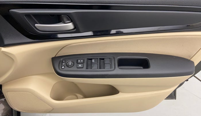 2018 Honda Amaze 1.2 VXMT I VTEC, Petrol, Manual, 14,604 km, Driver Side Door Panels Control