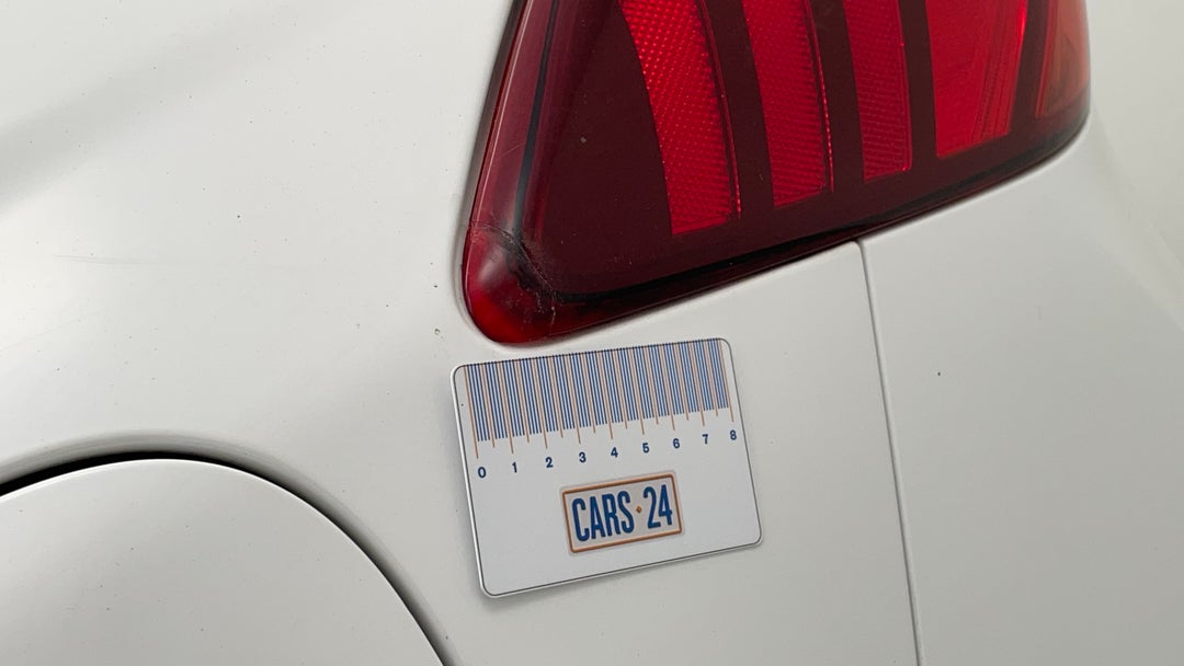 Lights Tail lights LHS Scratch