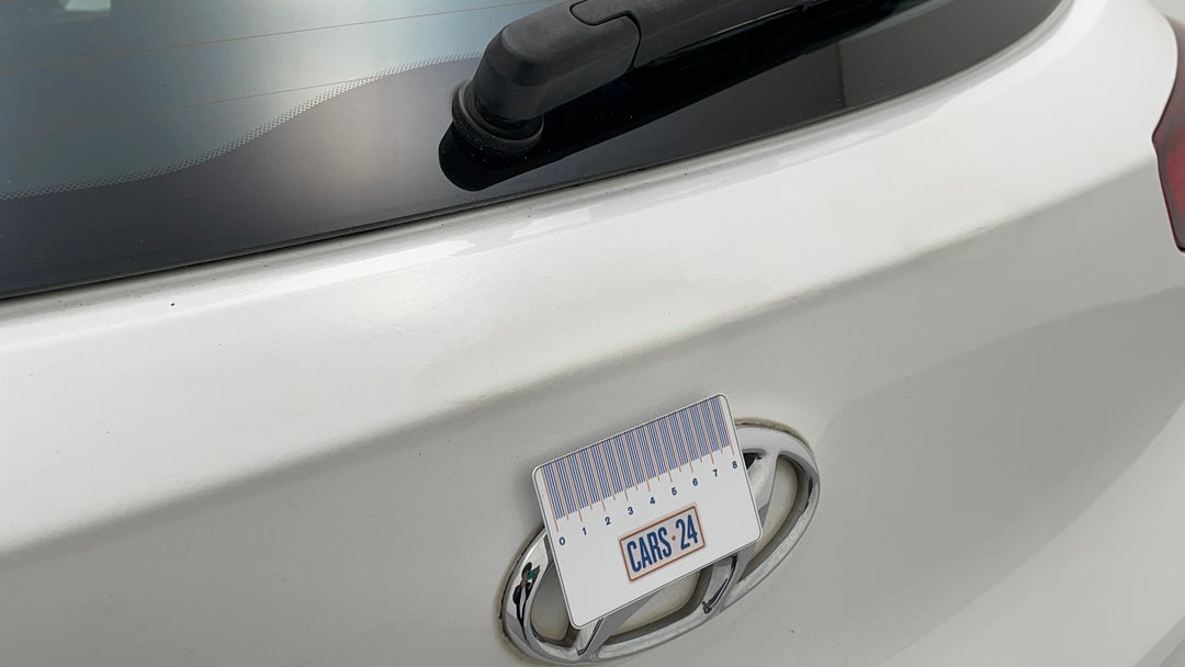 Boot / Tailgate Tailgate Fade