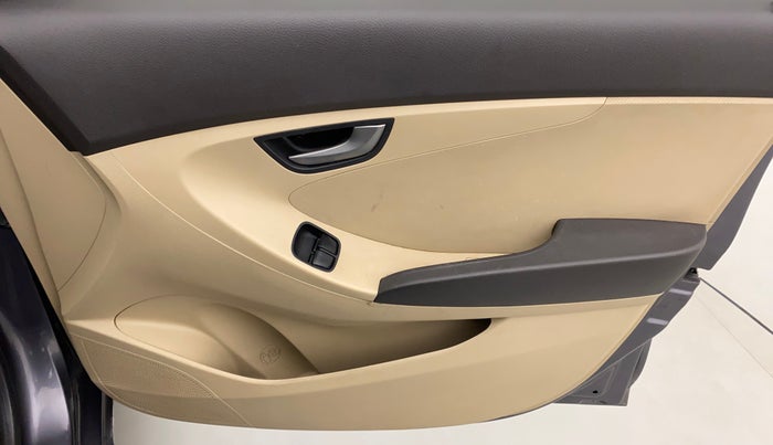 2014 Hyundai Eon SPORTZ, Petrol, Manual, 87,838 km, Driver Side Door Panels Control