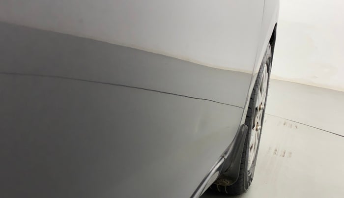 2014 Hyundai Eon SPORTZ, Petrol, Manual, 87,838 km, Driver-side door - Slightly dented
