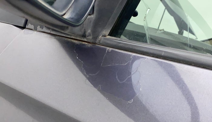 2014 Hyundai Eon SPORTZ, Petrol, Manual, 87,838 km, Front passenger door - Paint has faded