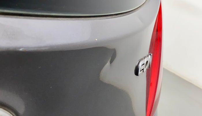 2014 Hyundai Eon SPORTZ, Petrol, Manual, 87,838 km, Dicky (Boot door) - Slightly dented