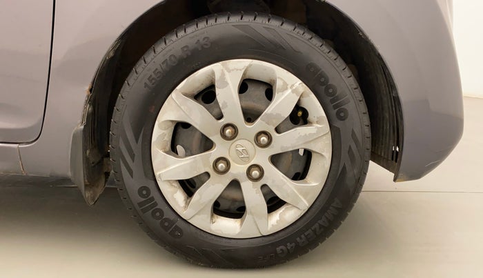 2014 Hyundai Eon SPORTZ, Petrol, Manual, 87,838 km, Right Front Wheel