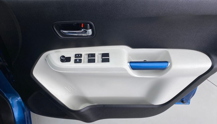 2017 Maruti IGNIS DELTA 1.2 K12 AMT, Petrol, Automatic, 43,319 km, Driver Side Door Panels Control
