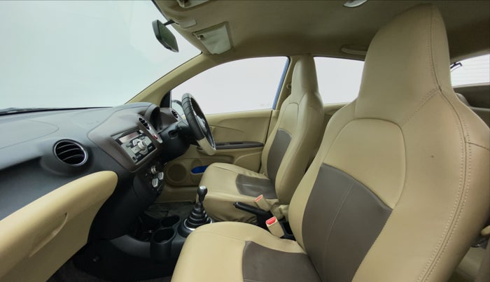 2013 Honda Brio 1.2 S MT I VTEC, Petrol, Manual, 38,157 km, Right Side Front Door Cabin