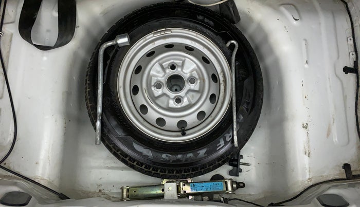 2015 Hyundai Eon ERA +, Petrol, Manual, 15,460 km, Spare Tyre