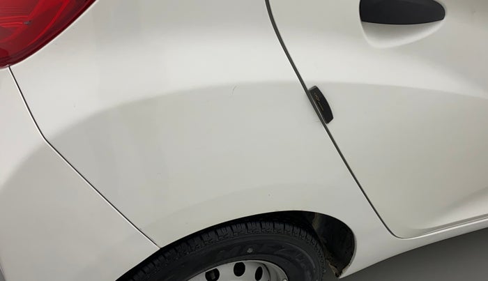 2015 Hyundai Eon ERA +, Petrol, Manual, 15,460 km, Right quarter panel - Minor scratches