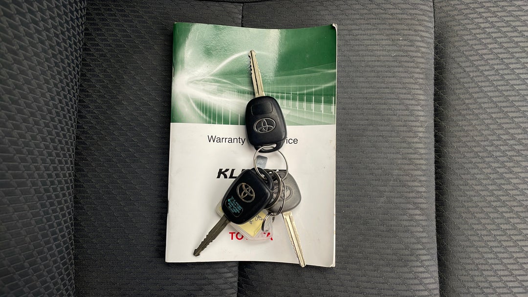 2015 Toyota Kluger Gx (4x2), Automatic, 132063 km, Key Close-up