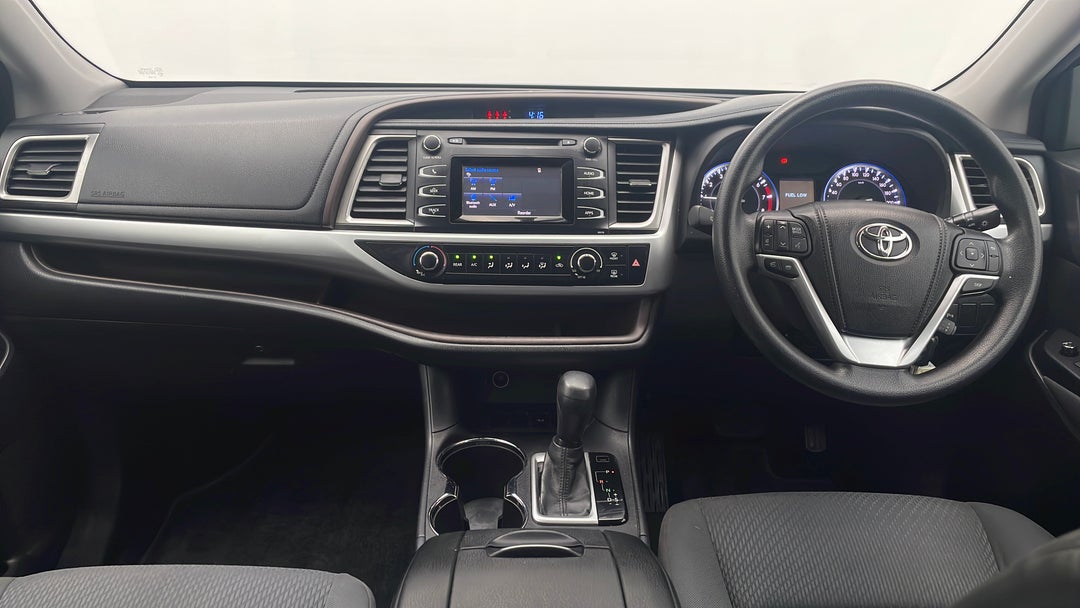 2015 Toyota Kluger Gx (4x2), Automatic, 132063 km, Dashboard View