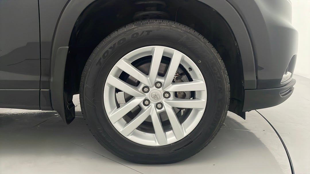 2015 Toyota Kluger Gx (4x2), Automatic, 132063 km, Right Front Wheel