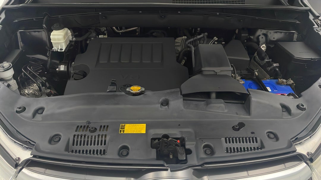 2015 Toyota Kluger Gx (4x2), Automatic, 132063 km, Open Bonnet (Engine)