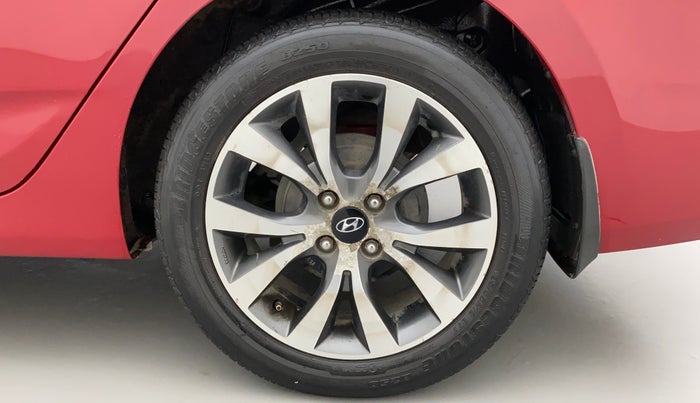 2016 Hyundai Verna 1.6 VTVT SX, Petrol, Manual, 45,520 km, Left Rear Wheel