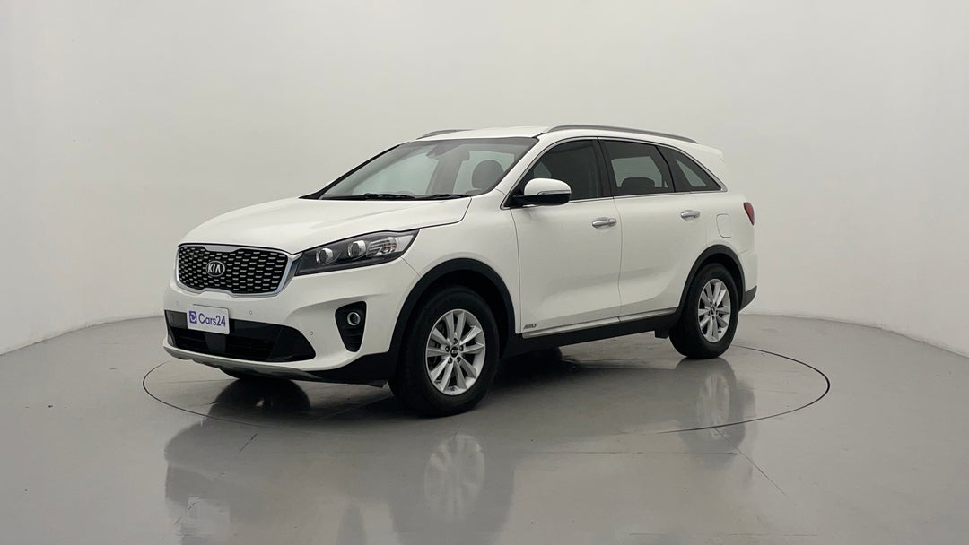 Left Front Diagonal (45- Degree) View