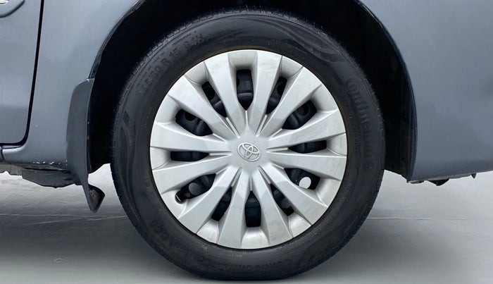2014 Toyota Etios G, Petrol, Manual, 1,14,952 km, Right Front Wheel