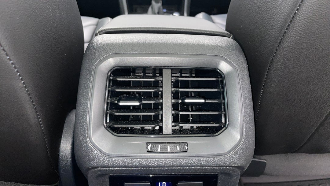 Rear A/C Vent