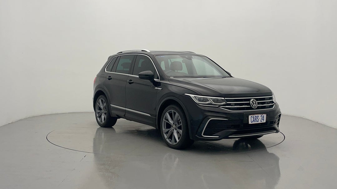 Right Front Diagonal (45- Degree) View