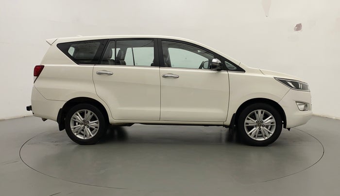 2017 Toyota Innova Crysta 2.8 ZX AT 7 STR, Diesel, Automatic, 99,207 km, Right Side