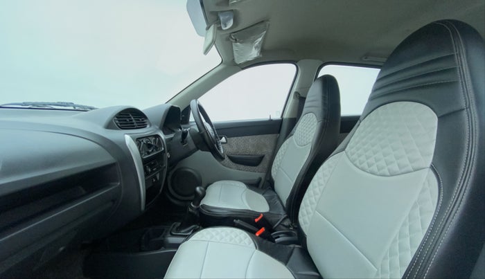 2017 Maruti Alto 800 LXI, Petrol, Manual, 31,710 km, Right Side Front Door Cabin