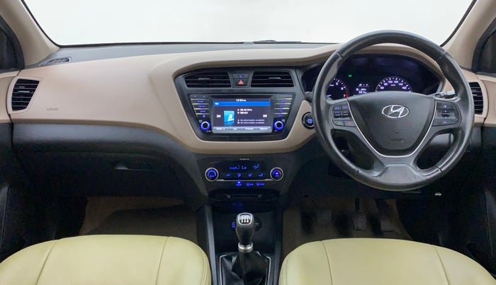 2016 Hyundai Elite i20 ASTA 1.2 (O), Petrol, Manual, 87,298 km, Dashboard