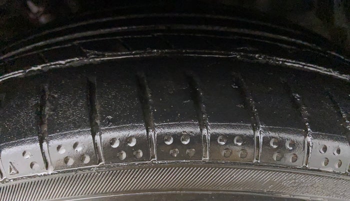 2017 Honda City ZX CVT, Petrol, Automatic, 52,010 km, Left Front Tyre Tread