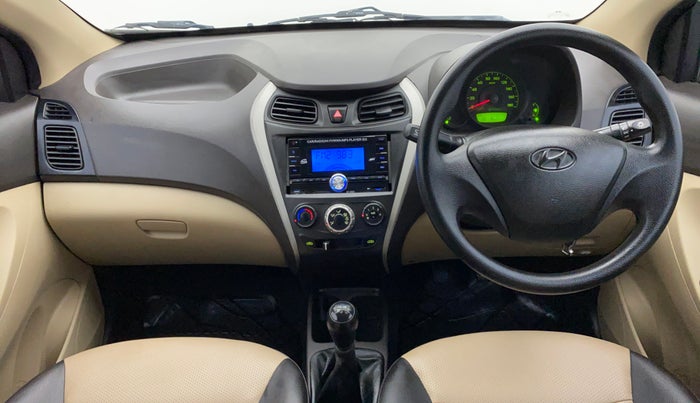 2016 Hyundai Eon ERA PLUS, Petrol, Manual, 38,138 km, Dashboard