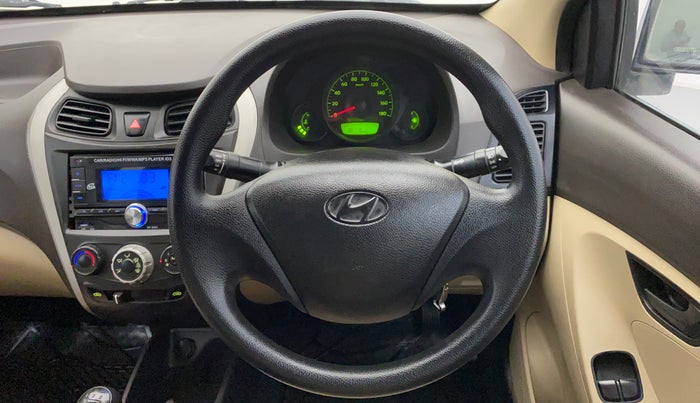 2016 Hyundai Eon ERA PLUS, Petrol, Manual, 38,138 km, Steering Wheel Close Up