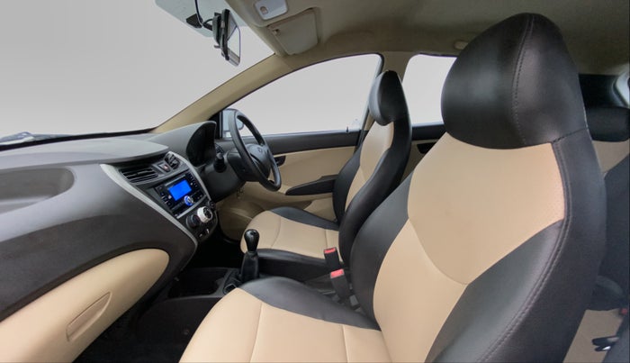2016 Hyundai Eon ERA PLUS, Petrol, Manual, 38,138 km, Right Side Front Door Cabin