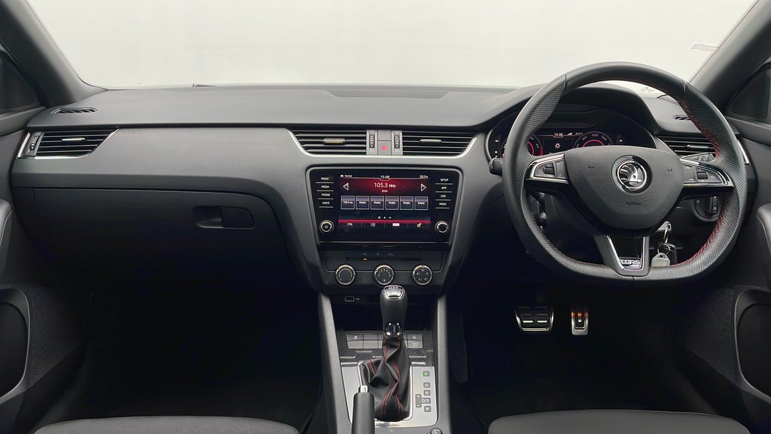 2019 SKODA Octavia Rs 180 Tsi, Automatic, 61265 km, Dashboard View
