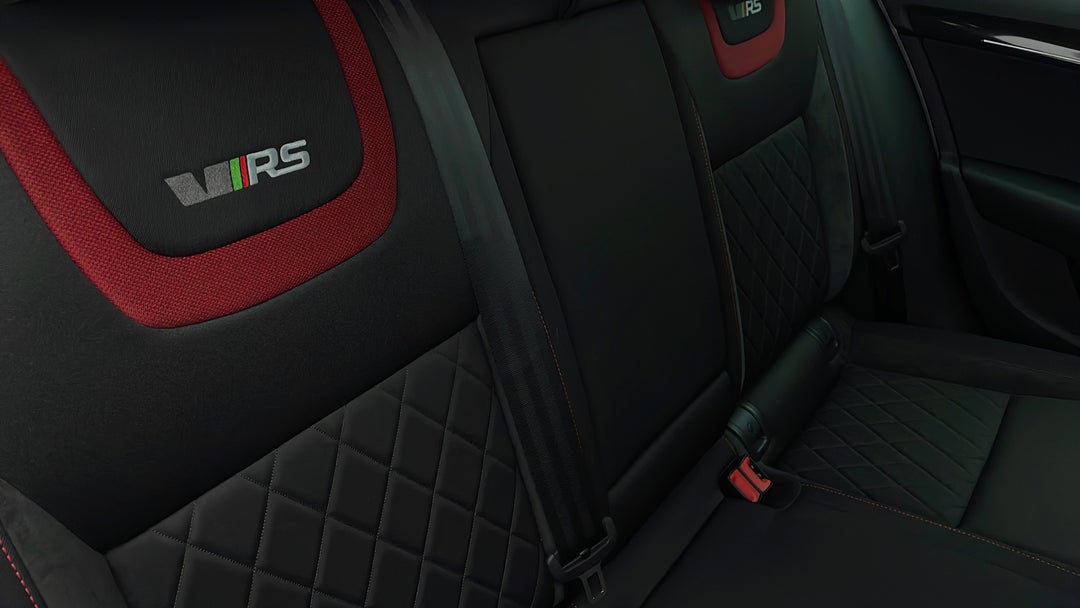 2019 SKODA Octavia Rs 180 Tsi, Automatic, 61265 km, Right Side Rear Door Cabin View