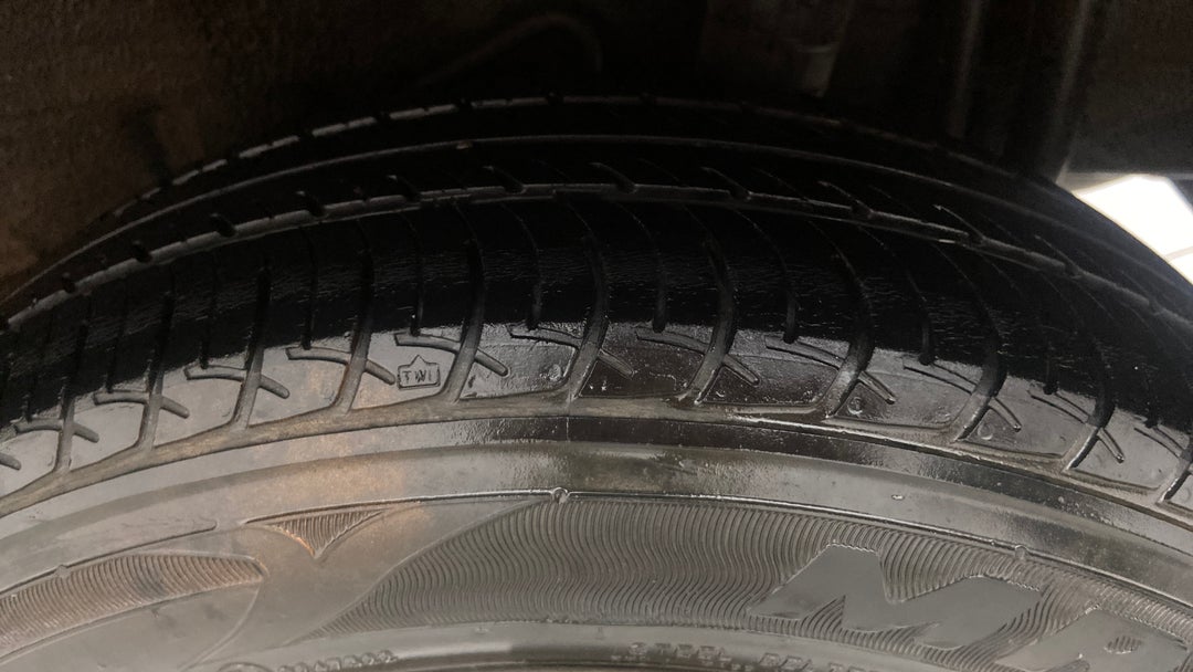 Left Rear Tyre Tread