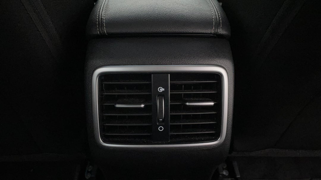 2019 Kia Sportage Si (fwd), Automatic, 134129 km, Rear A/C Vent