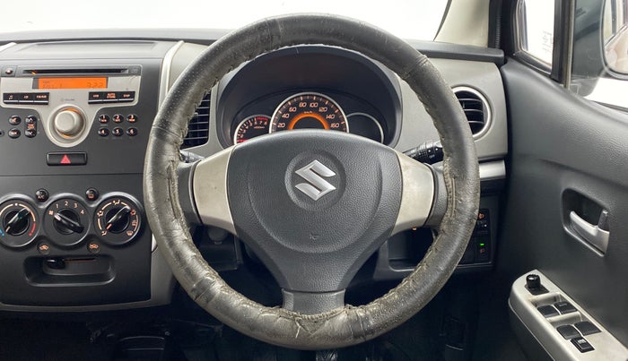 2012 Maruti Wagon R 1.0 VXI, Petrol, Manual, 58,454 km, Steering Wheel Close Up
