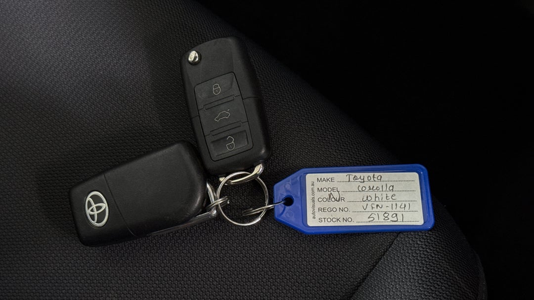 2018 Toyota Corolla Ascent Sport, Automatic, 71965 km, Key Close-up