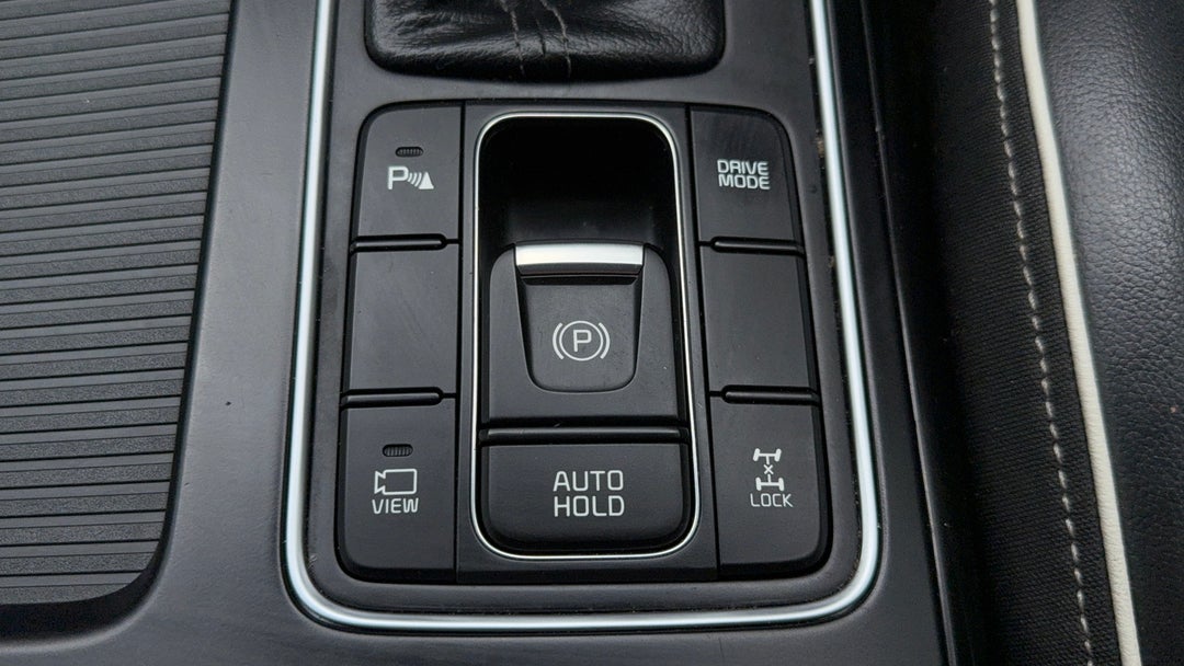 2018 Kia Sorento Gt-line (4x4), Automatic, 144473 km, Handbrake