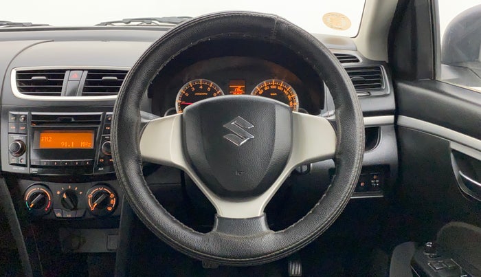 2015 Maruti Swift VXI, Petrol, Manual, 35,250 km, Steering Wheel Close Up
