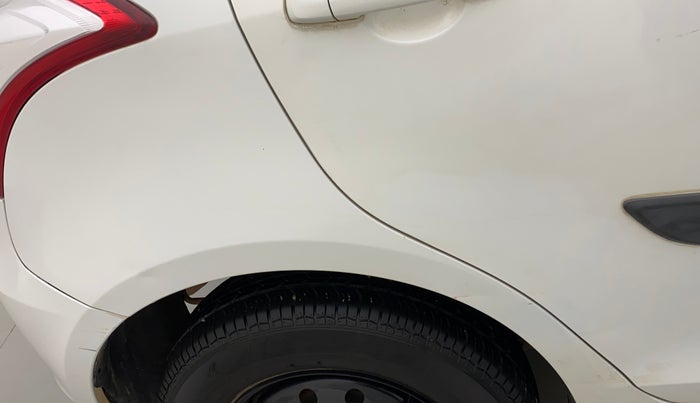2015 Maruti Swift VXI, Petrol, Manual, 35,313 km, Right quarter panel - Minor scratches