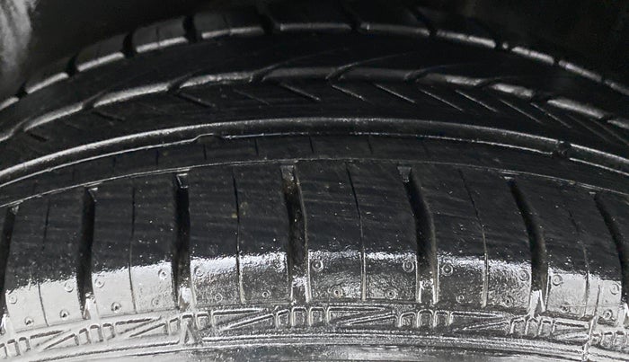 2019 Skoda Rapid 1.6 MPI MT ACTIVE, Petrol, Manual, 10,435 km, Left Rear Tyre Tread