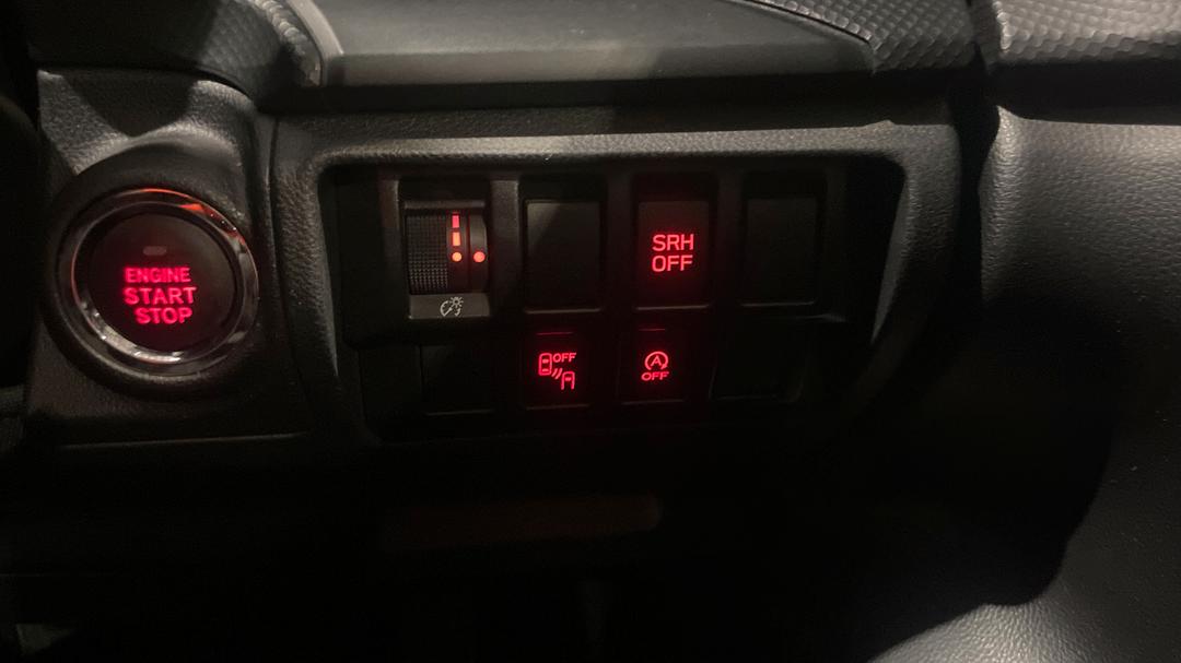 2023 Subaru Forester 2.5i (AWD), Automatic, 43107 km, Utility Switches/Buttons