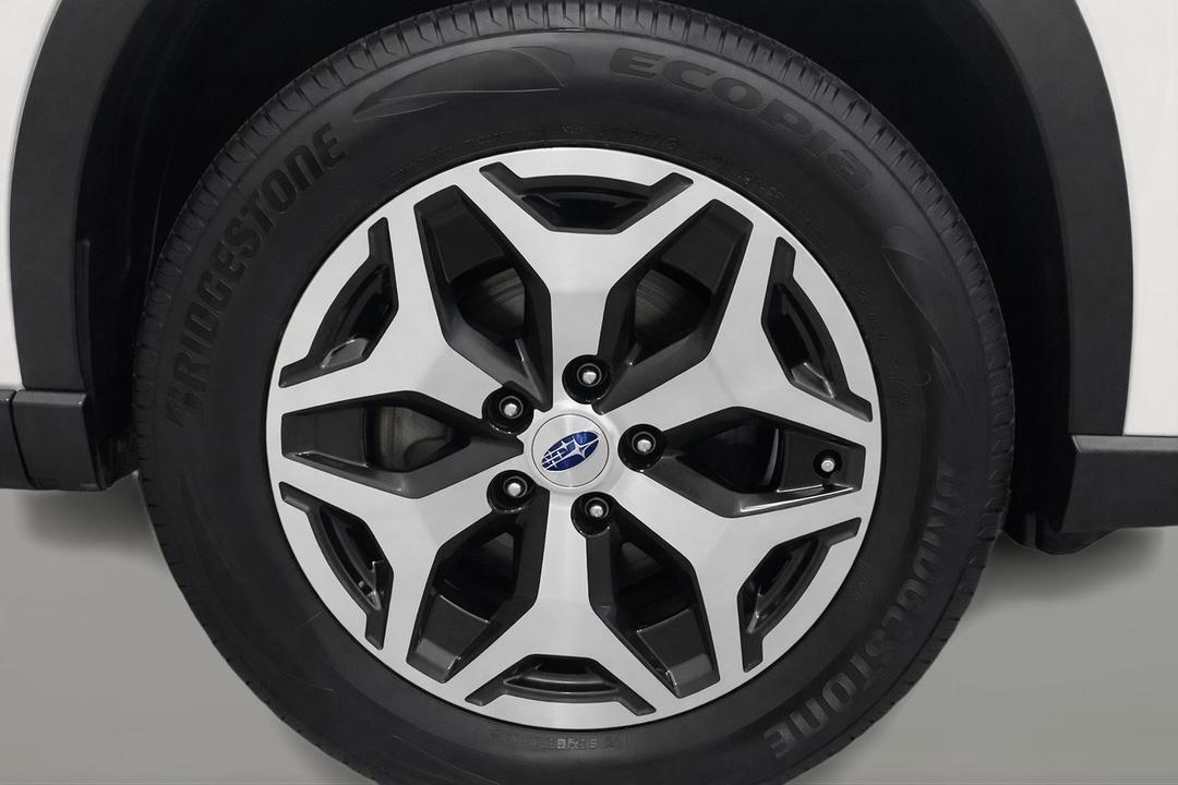 2023 Subaru Forester 2.5i (AWD), Automatic, 43107 km, Right Front Wheel