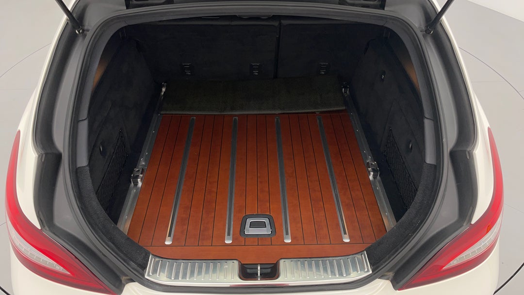 2015 Mercedes-benz CLS 250cdi, Automatic, 65396 km, Boot Inside View